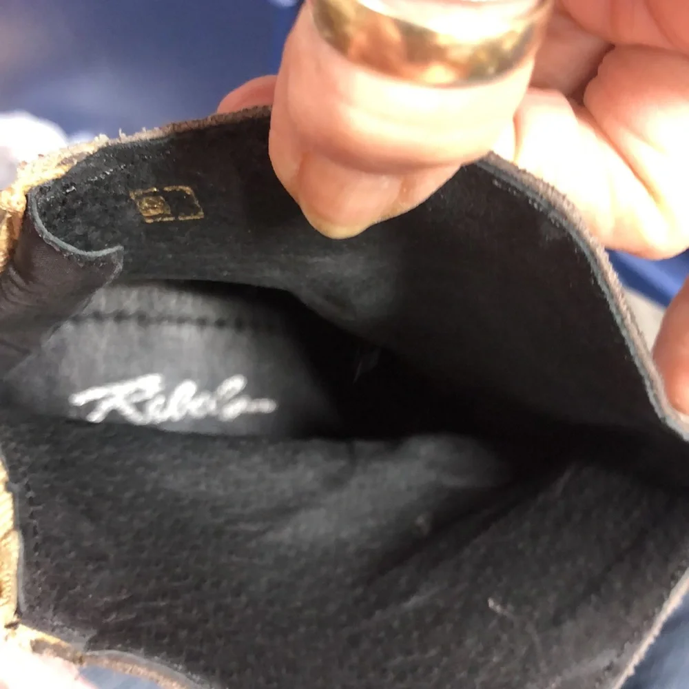Rebels two tone leather ankle boots‎ size 9